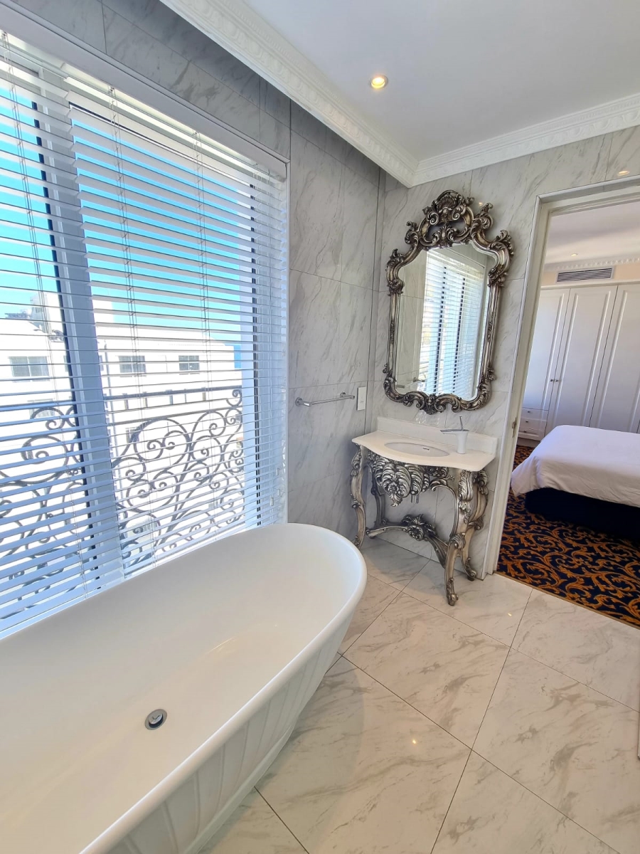 To Let 2 Bedroom Property for Rent in Sea Point Western Cape